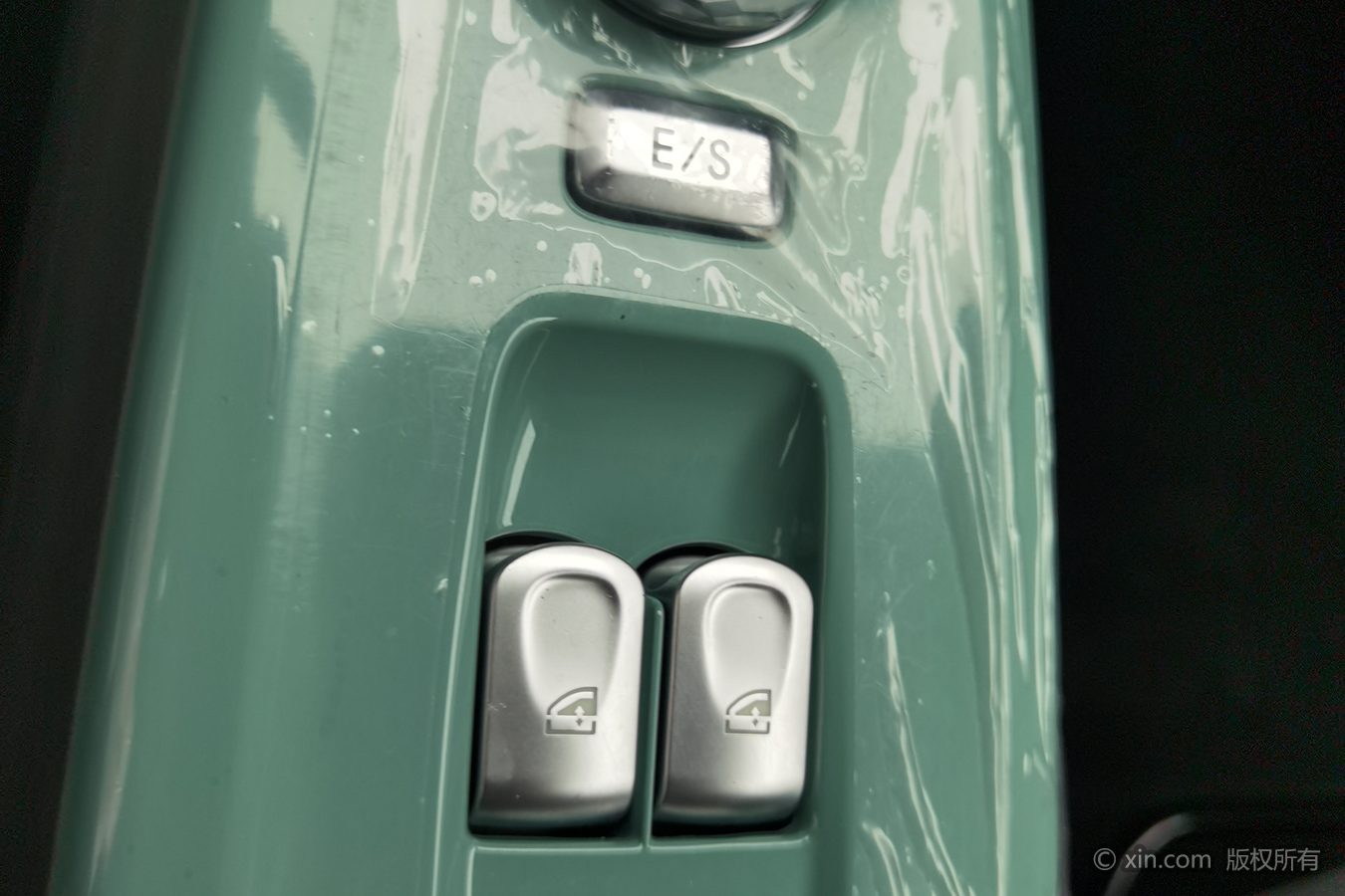 2025 car image #9