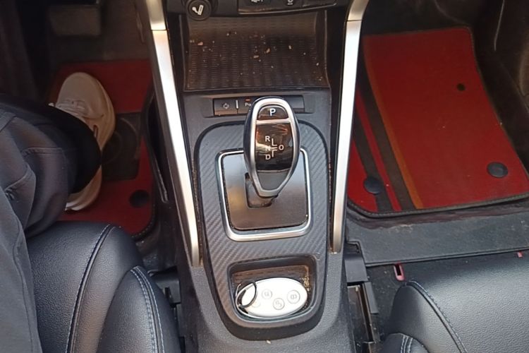 BYD Yuan New Energy 2019 #18 BYD Yuan New Energy 2019 car image #18