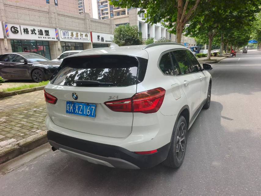 BMW X1 2017 #8 BMW X1 2017 car image #8