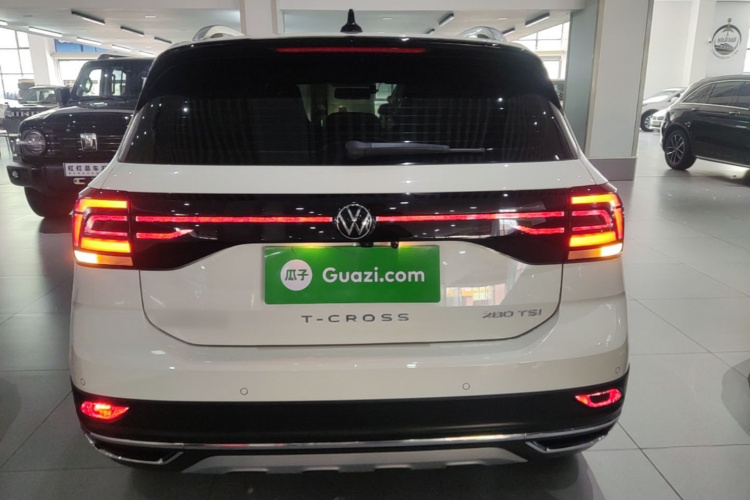 Volkswagen T-Cross 2021 car image #4