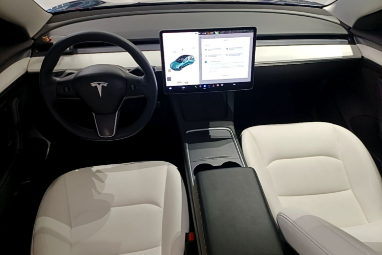 Tesla Model 3 2021 #10 Tesla Model 3 2021 car image #10