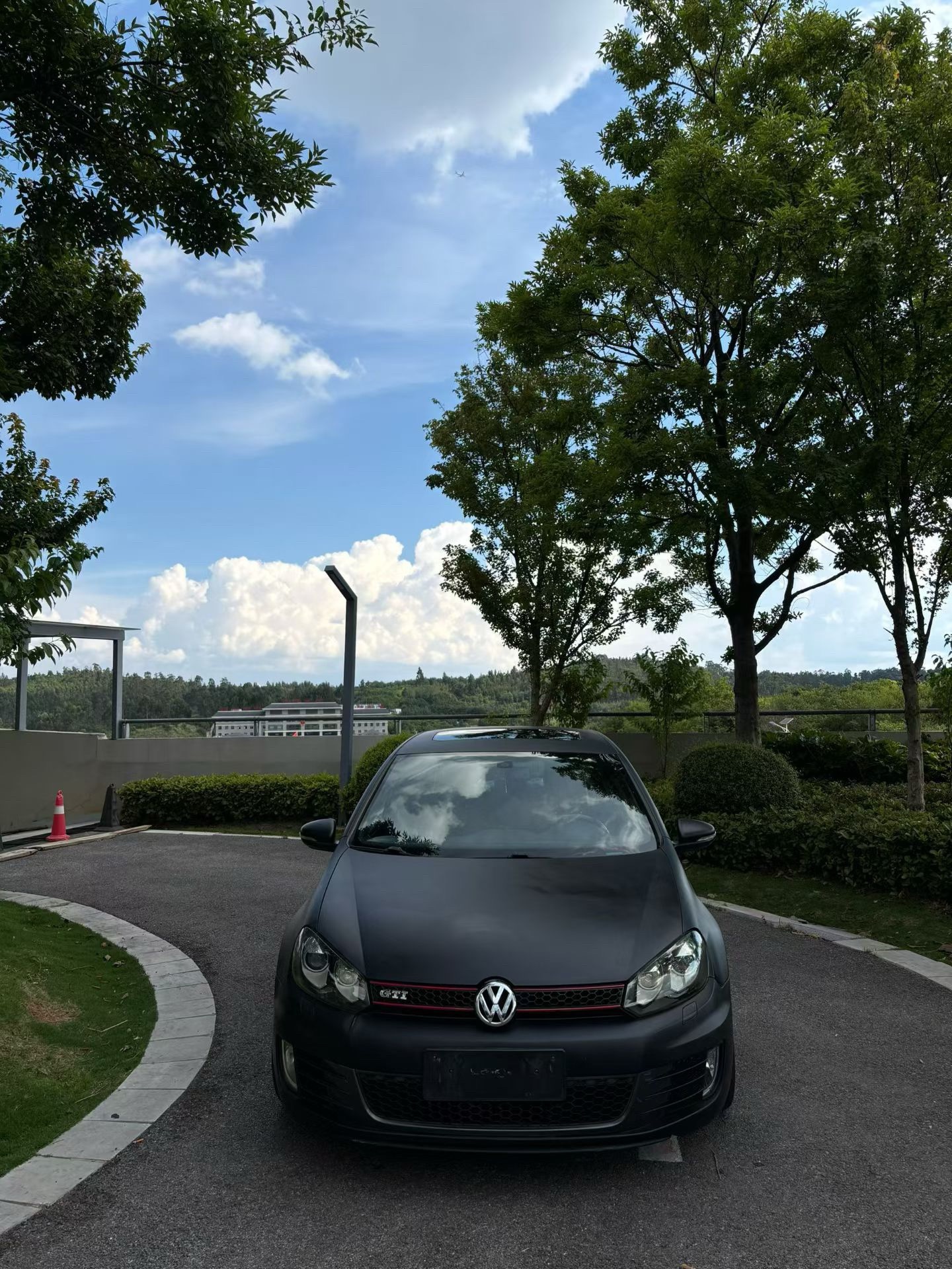 Volkswagen GolfGTI 2010 #2 Volkswagen GolfGTI 2010 car image #2