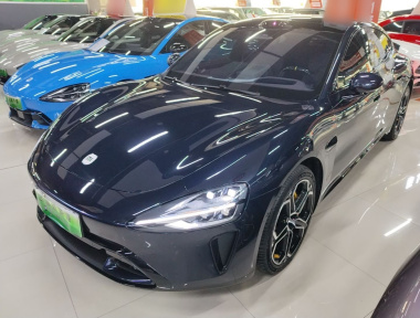 MI SU7 2024 car image 