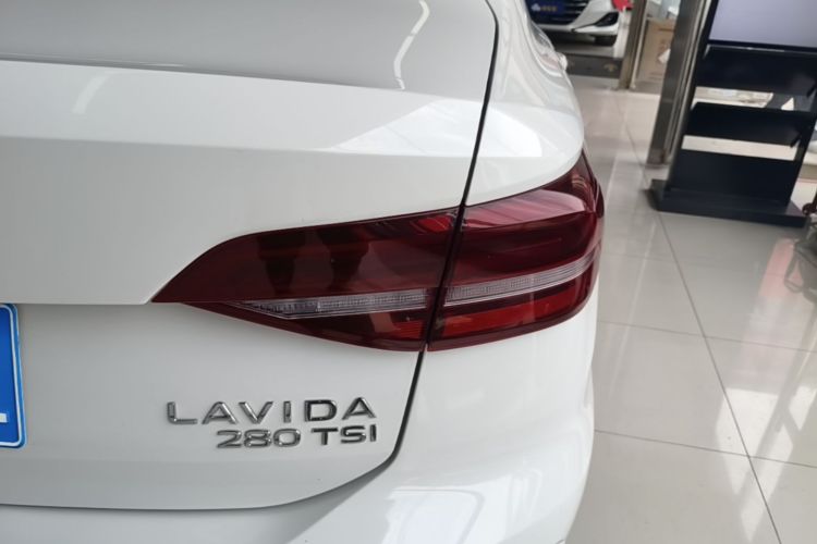 Volkswagen Lavida 2022 car image #8