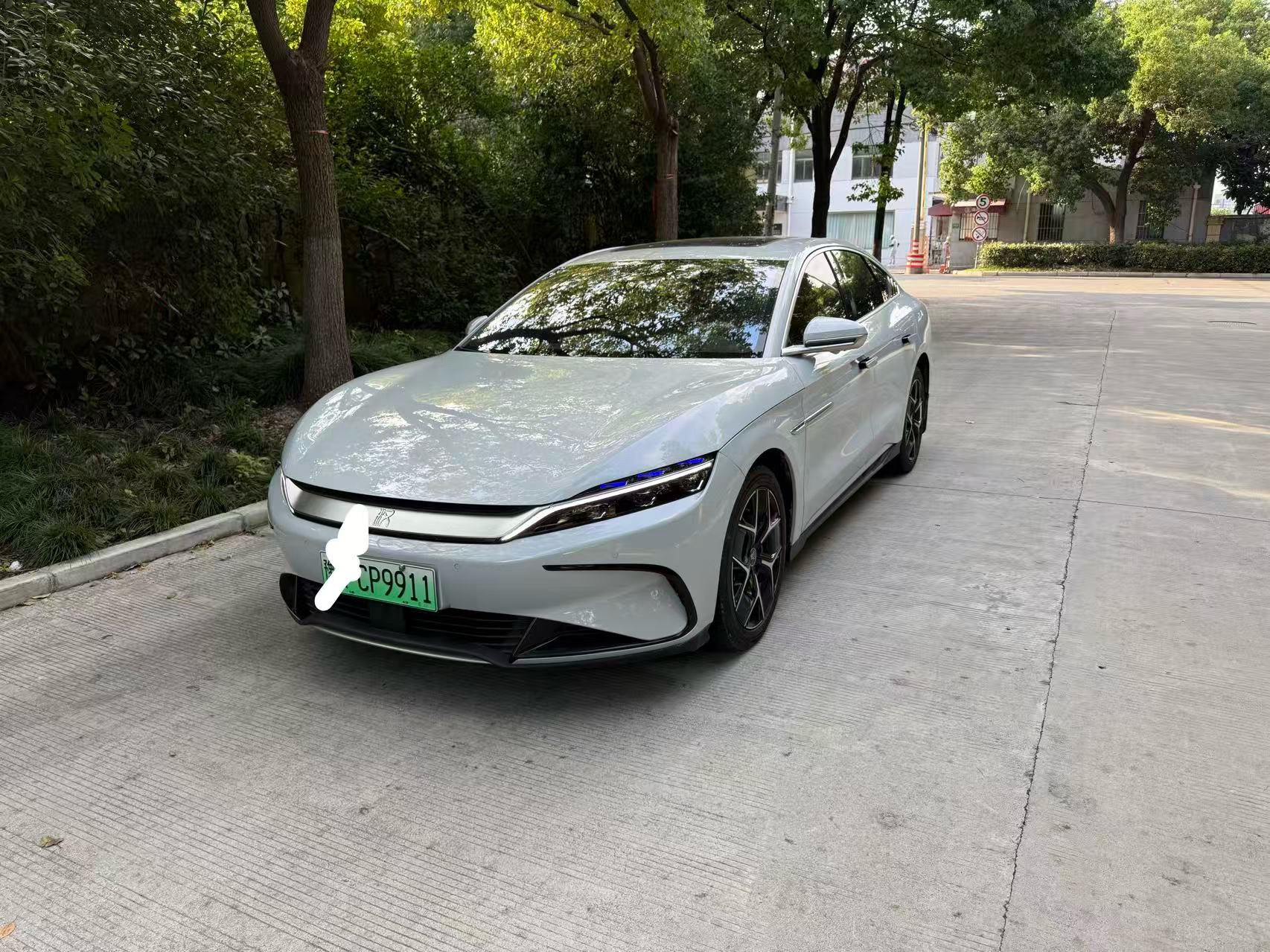 BYD Han 2024 BYD Han 2024 car image