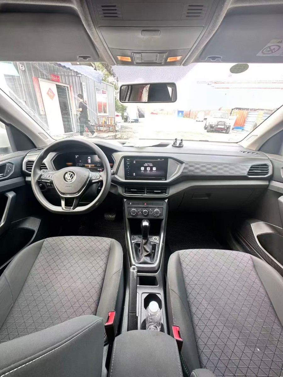 Volkswagen T-Cross 2023 #6 Volkswagen T-Cross 2023 изображение автомобиля #6