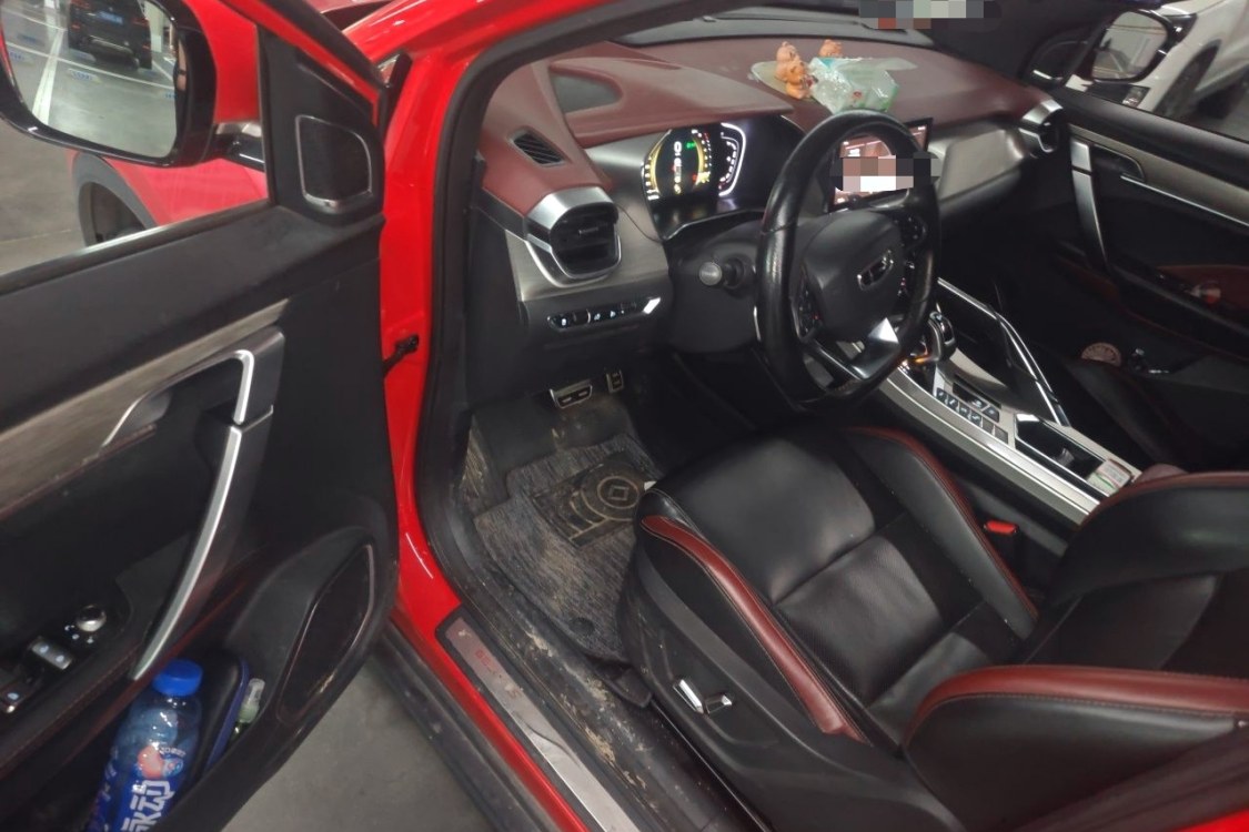 GEELY Coolray 2019 صورة سيارة #23