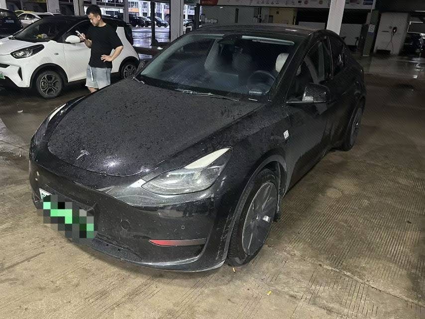 Tesla Model Y 2022 Tesla Model Y 2022 car image