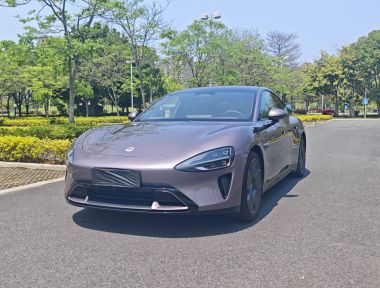 MI SU7 2025 汽车图片 