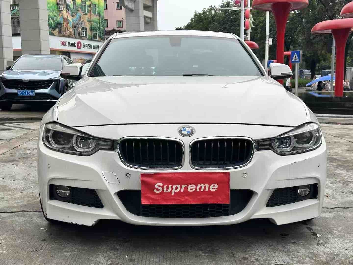 BMW 3 Series 2017 #4 BMW 3 Series 2017 car image #4
