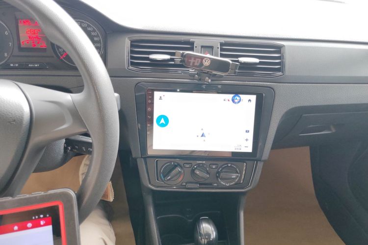 Volkswagen Santana 2022 car image #13