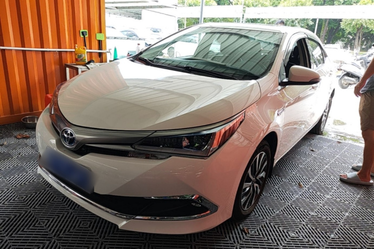 Toyota Corolla 2018 #2 Toyota Corolla 2018 car image #2