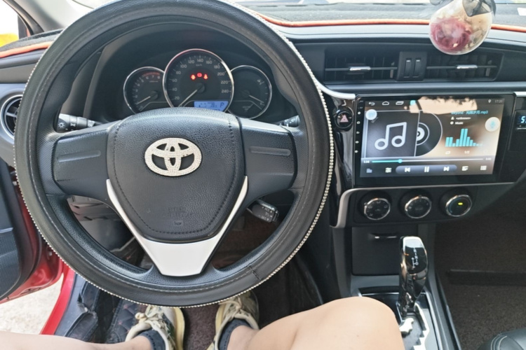 Toyota Corolla 2019 car image #10