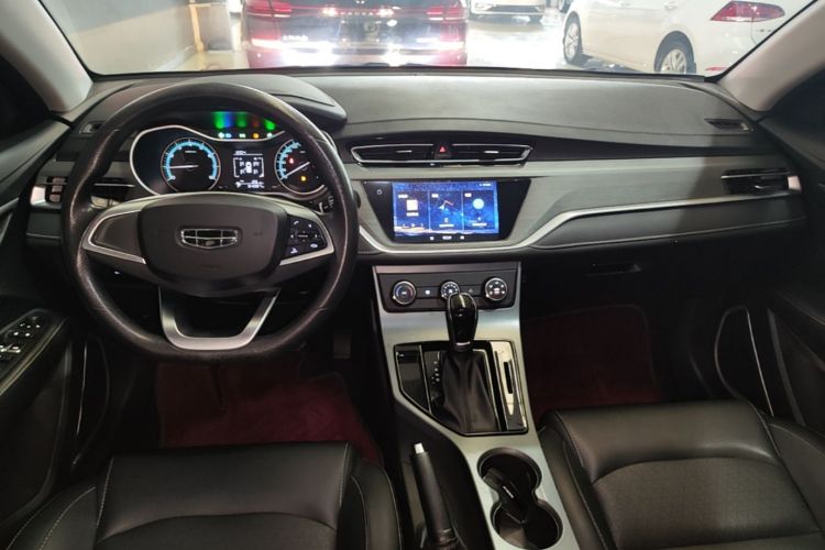 GEELY Emgrand 2021 car image #10