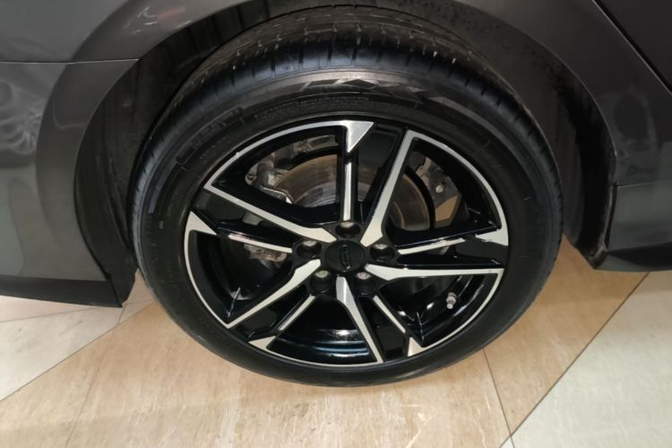 GEELY Binray 2023 #10 GEELY Binray 2023 immagine di auto #10