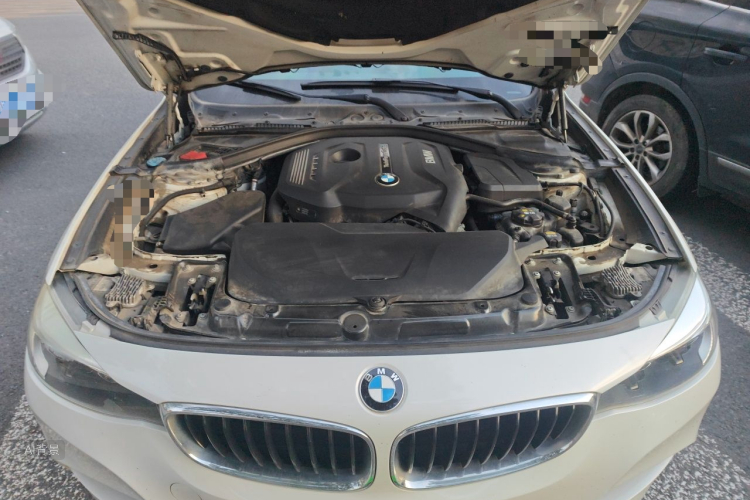 BMW 3 Series GT 2020 car image #22