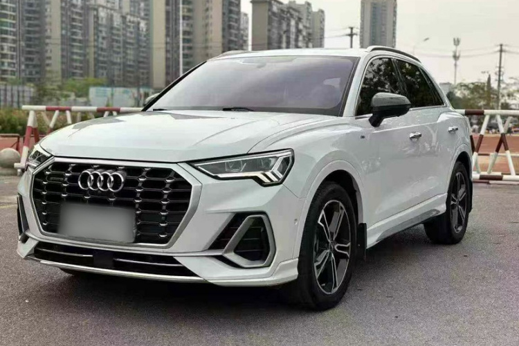 Audi Q3 2022 #2 Audi Q3 2022 car image #2