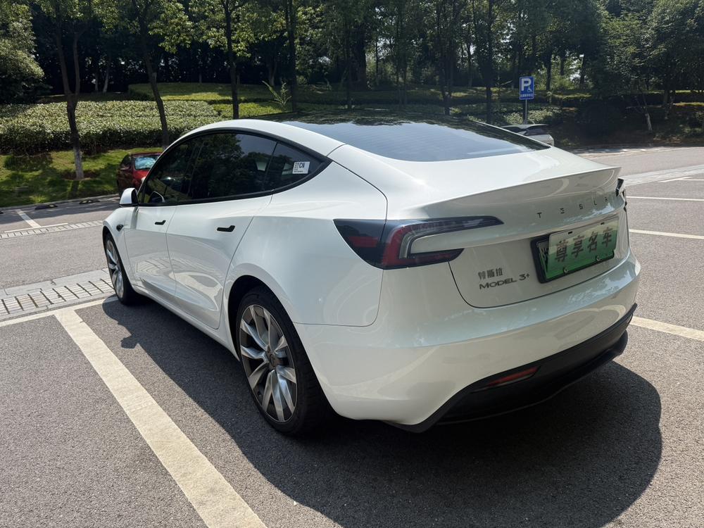 Tesla Model 3 2024 #4 Tesla Model 3 2024 car image #4