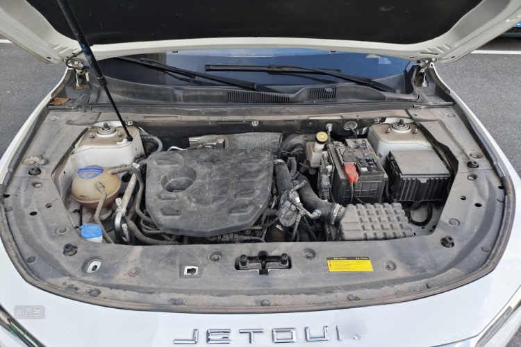 Jetour X70 PLUS 2022 car image #22