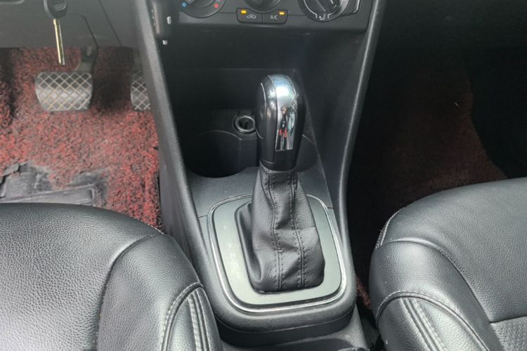 Volkswagen Polo 2017 #14 Volkswagen Polo 2017 car image #14