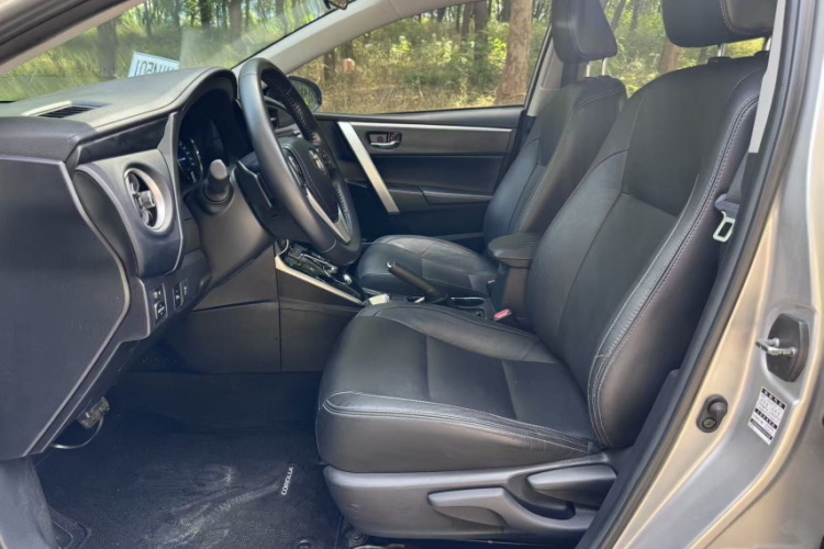 Toyota Corolla 2019 #5 Toyota Corolla 2019 car image #5