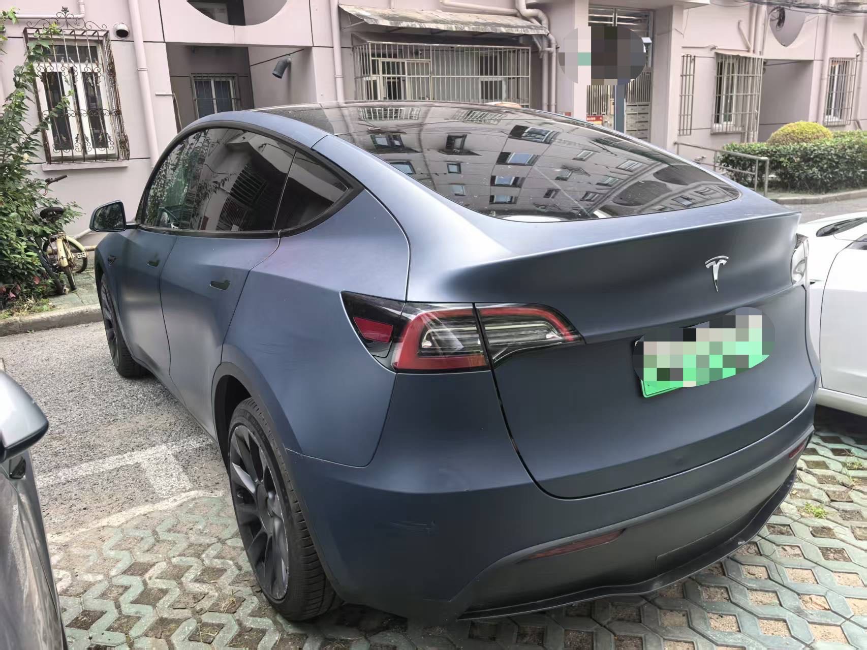 Tesla Model Y 2022 car image #6