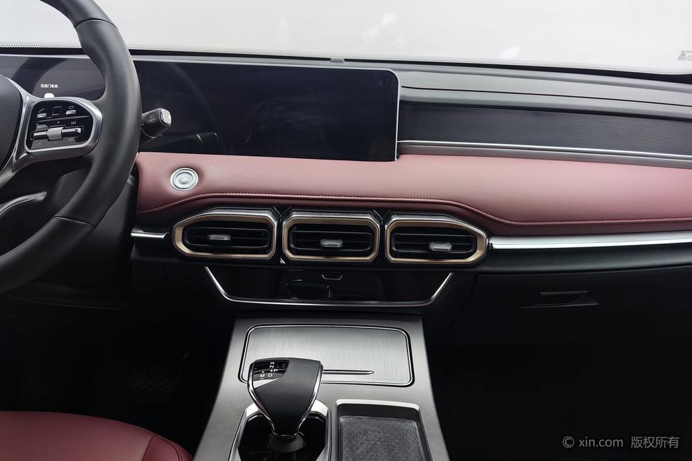 Jetour X70 PLUS 2025 imagem de carro #9