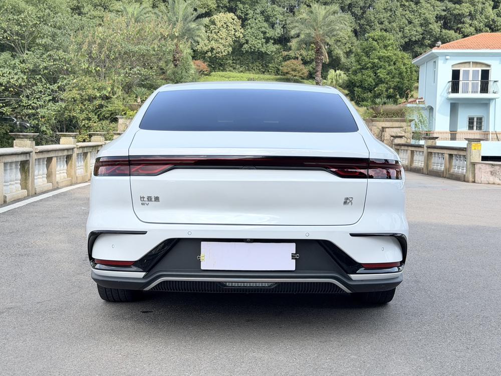 BYD Han 2022 #5 BYD Han 2022 صورة سيارة #5