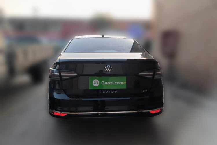 Volkswagen Lavida 2024 صورة سيارة #4