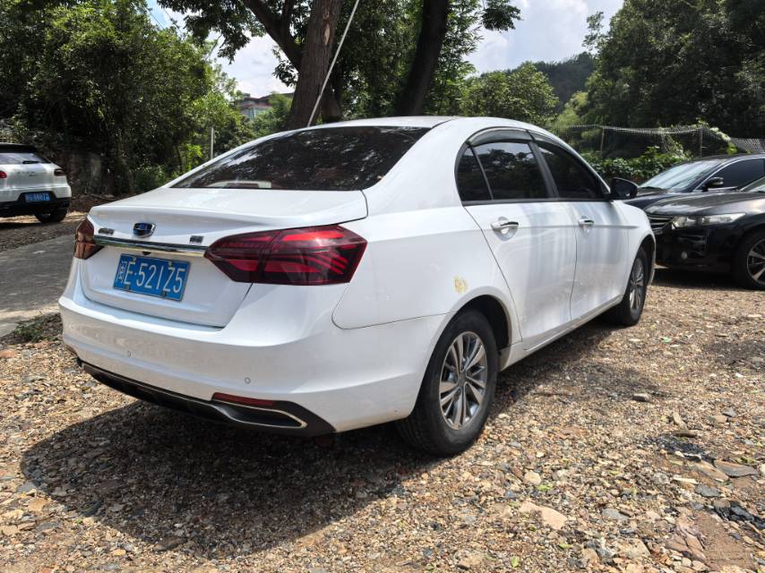 GEELY Emgrand 2019 #9 GEELY Emgrand 2019 car image #9