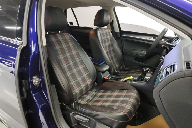 Volkswagen Golf 2018 #24 Volkswagen Golf 2018 car image #24