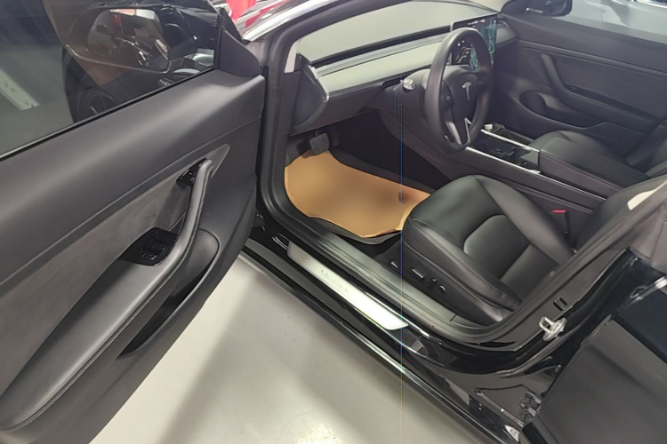 Tesla Model 3 2020 #16 Tesla Model 3 2020 car image #16