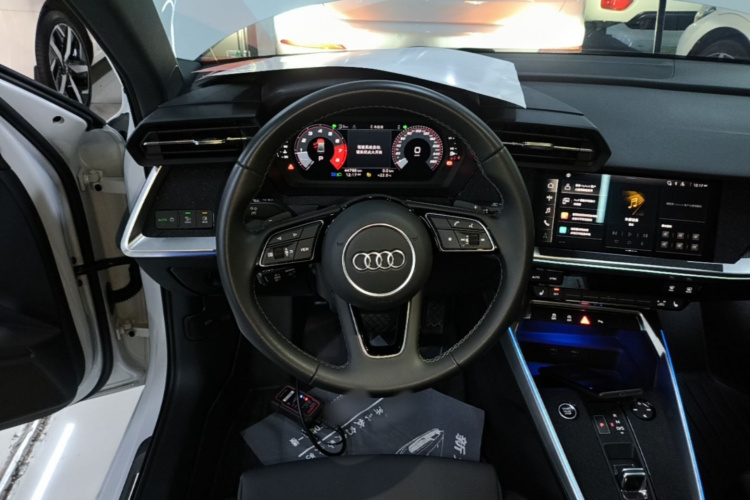 Audi A3 2023 car image #11