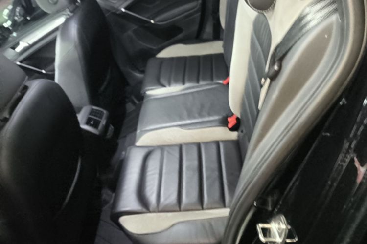 Volkswagen Golf 2019 #17 Volkswagen Golf 2019 car image #17
