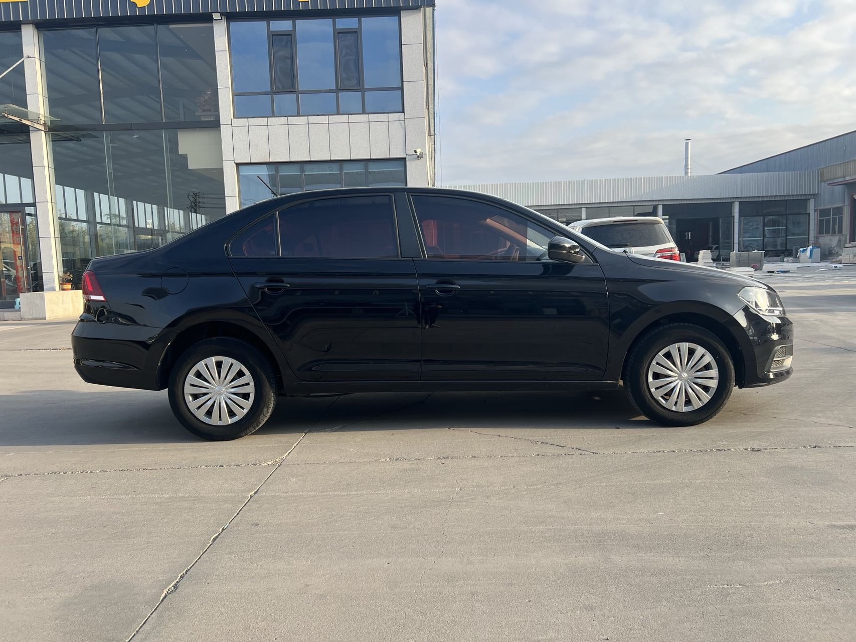 Volkswagen Santana 2019 #4 Volkswagen Santana 2019 car image #4