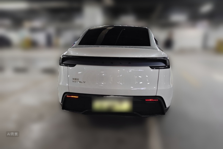Tesla Model Y 2025 #6 Tesla Model Y 2025 car image #6