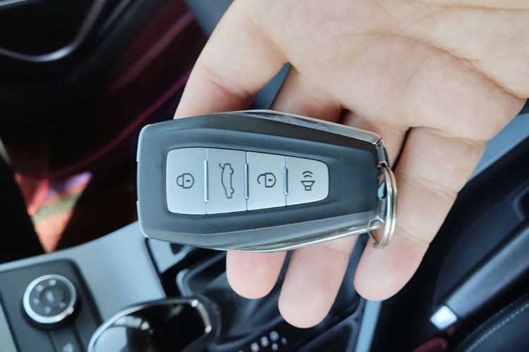 GEELY Emgrand 2021 #9 GEELY Emgrand 2021 image de voiture #9