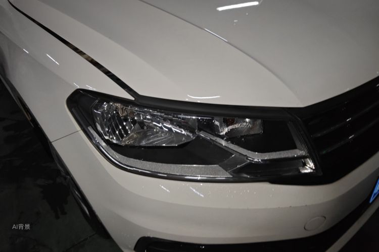 Volkswagen Santana 2018 car image #8