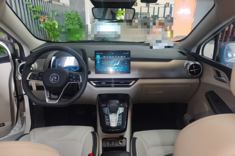 BYD Yuan Pro 2022 #11 BYD Yuan Pro 2022 صورة سيارة #11