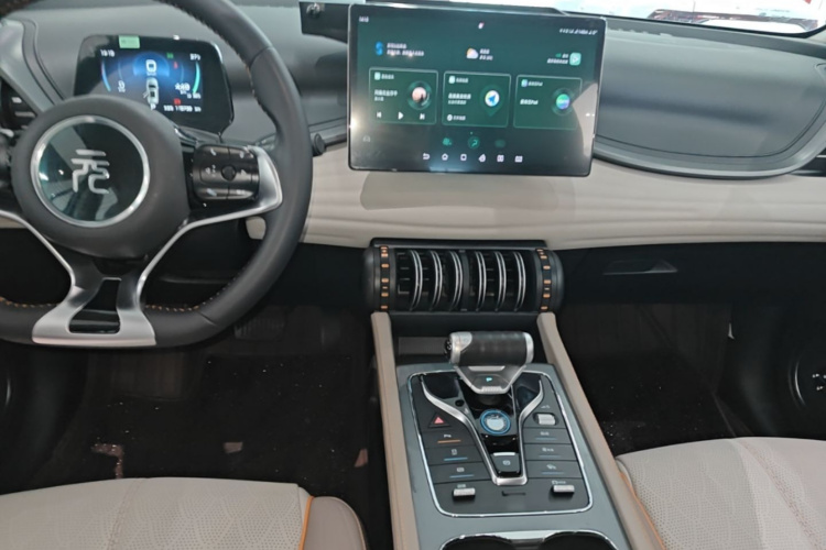 BYD Yuan Plus 2024 #10 BYD Yuan Plus 2024 изображение автомобиля #10
