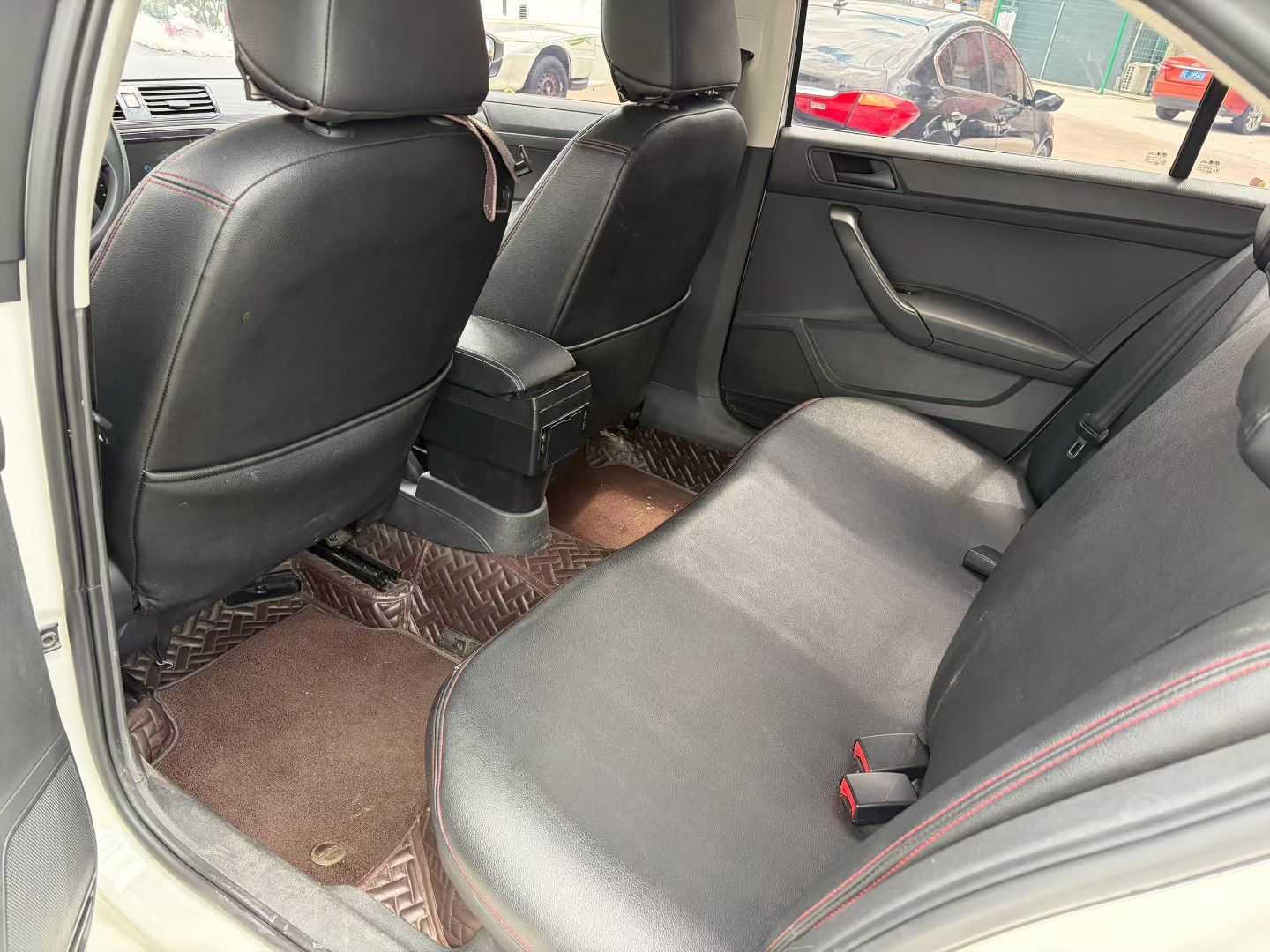 Volkswagen Santana 2019 car image #4