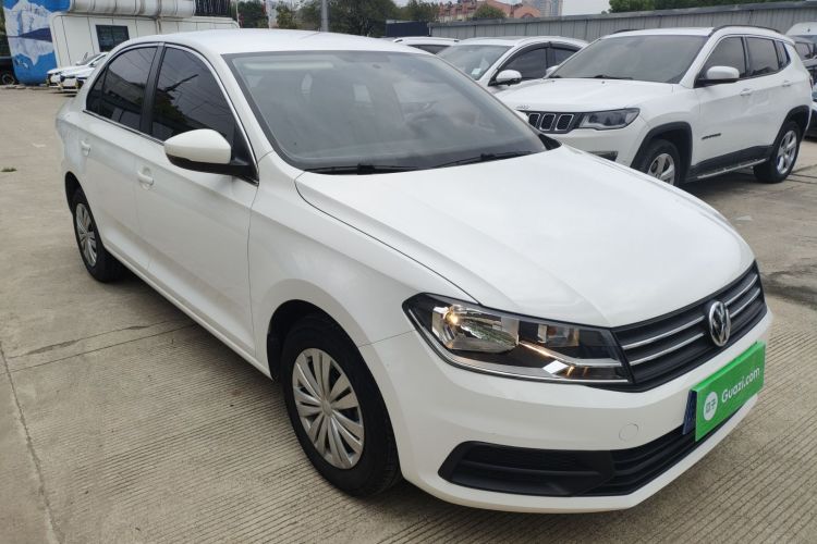 Volkswagen Santana 2019 صورة سيارة #4