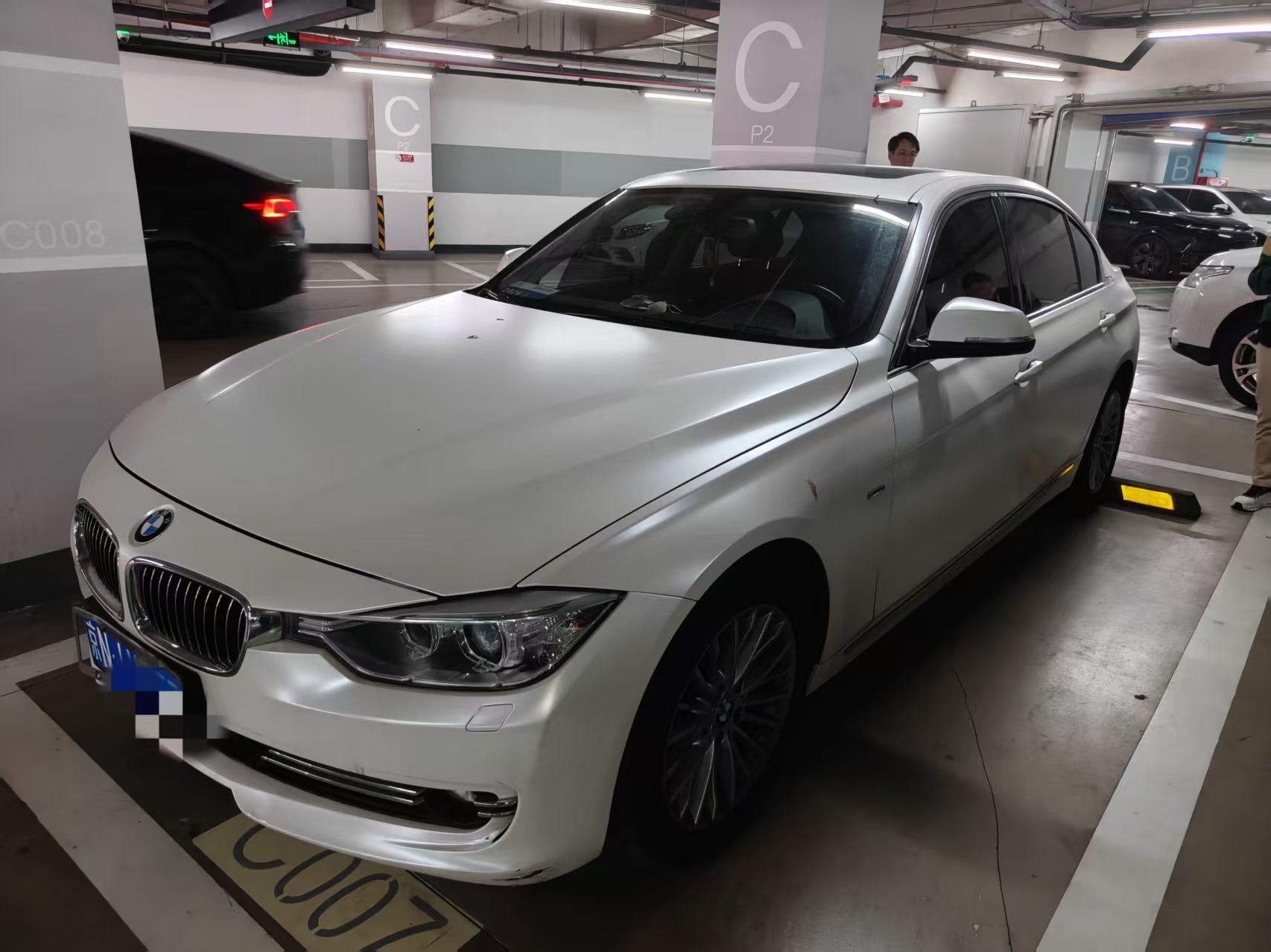 2012 car image 