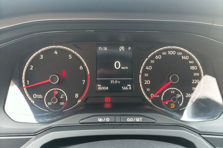 Volkswagen Polo 2021 car image #12