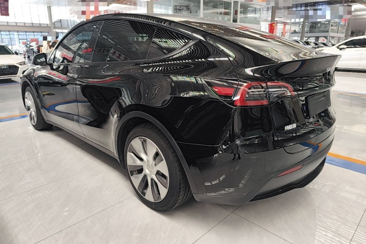 Tesla Model Y 2022 #7 Tesla Model Y 2022 immagine di auto #7