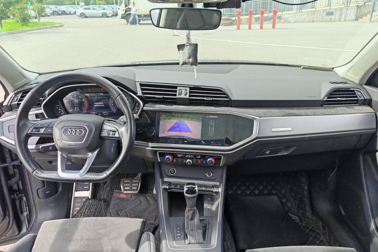 Audi Q3 2022 #15 Audi Q3 2022 car image #15