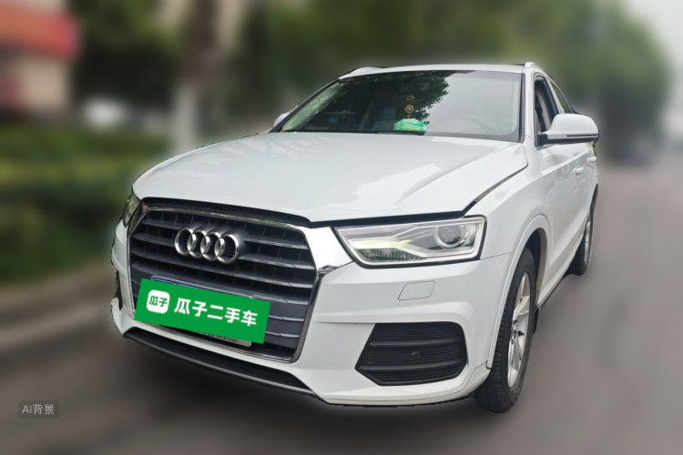 Audi Q3 2017 car image #2