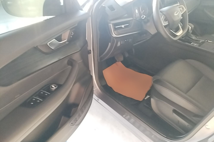 Chery Tiggo 5x 2026 #16 Chery Tiggo 5x 2026 car image #16