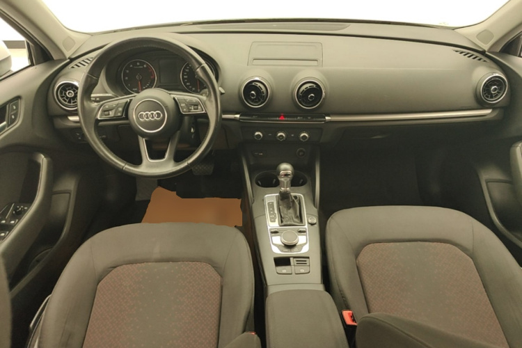 Audi A3 2018 изображение автомобиля #10