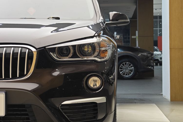 BMW X1 2018 car image #12